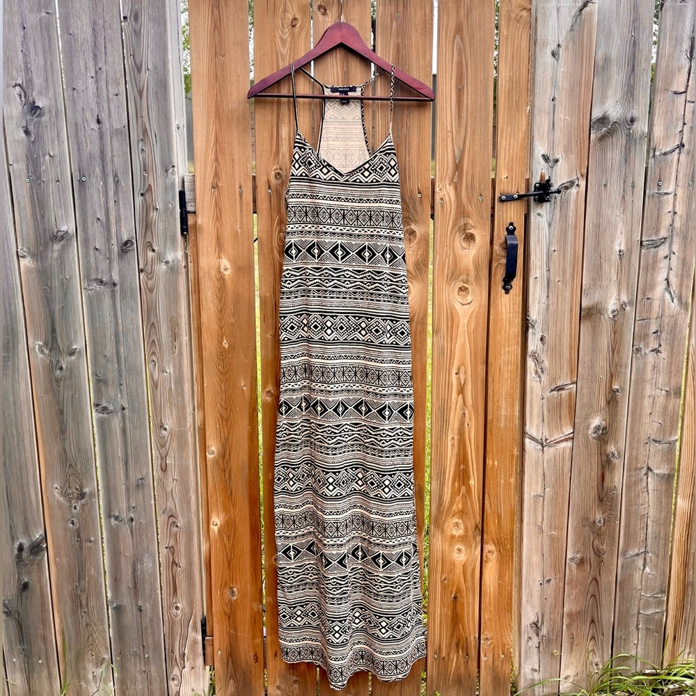 Forever 21 Tribal Print Maxi Dress